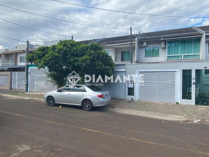 Sobrado com 110mÂ², 03 quartos, Ã³timo valor R$ 295mil  FRANCISCO BELTRAO PR - Diamante ImÃ³veis