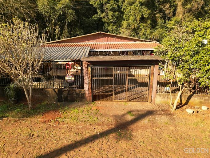 CASA PARA VENDA COM TERRENO GRANDE NO COHABTRAN