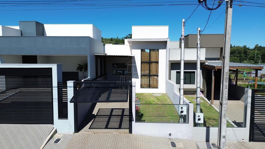 Casa com 2 dormitÃ³rios Ã  venda, SeminÃ¡rio, FRANCISCO BELTRAO - PR