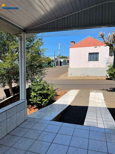 LOTE DE ESQUINA PARA INVESTIMENTO - FRANCISCO BELTRAO-PR