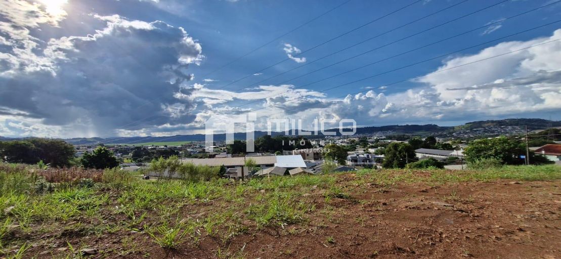 Terreno à venda com 300 m², situado no Loteamento Pinheiros